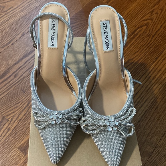 Steve Madden Silver Rhinestone Heels - Picture 16 of 16